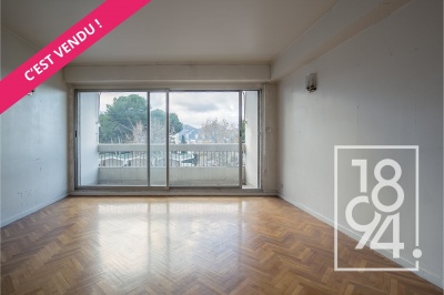 Appartement T3 70 m2 avec 2 balcons CHATEAU SEC